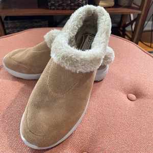 Sketchers gogamat slides